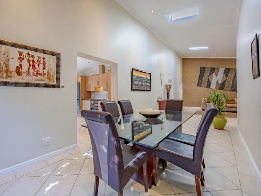 Hajo's Lodge & Spa - 285567