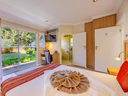 Room image 6