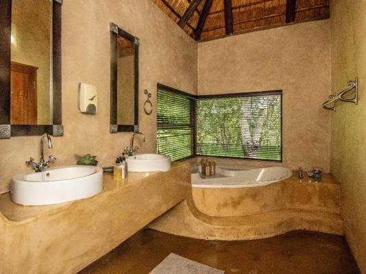 Room image 2
