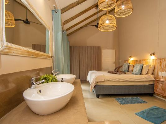 Room image 5