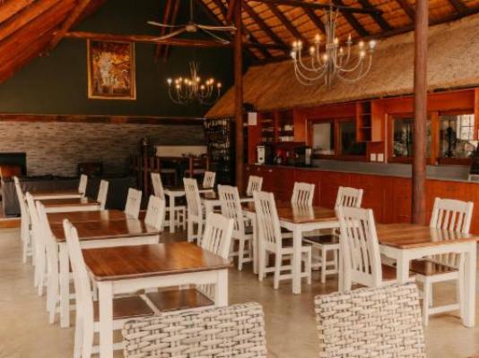 Panzi Lodge - Dining area