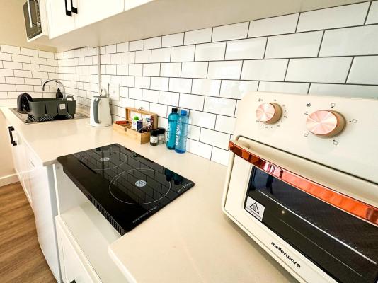 Oak Manor Boutique Guest House - 285776