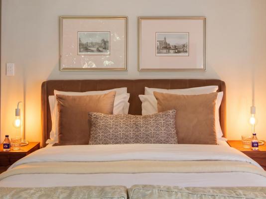 Oak Manor Boutique Guest House - 285782