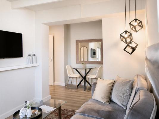 Oak Manor Boutique Guest House - 285801