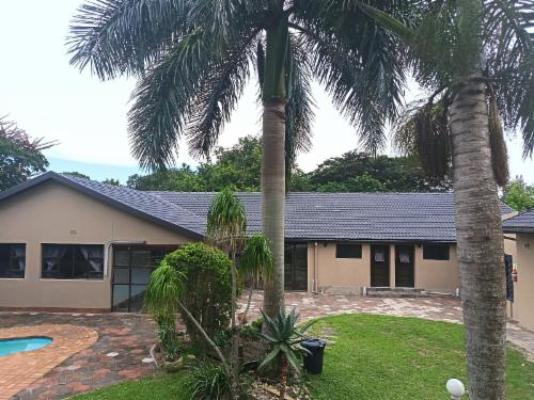 12 Dolfyn Nqabanqaba - Property / Building