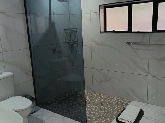 12 Dolfyn Nqabanqaba - 285942