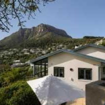 The Oak Llandudno - Property / Building