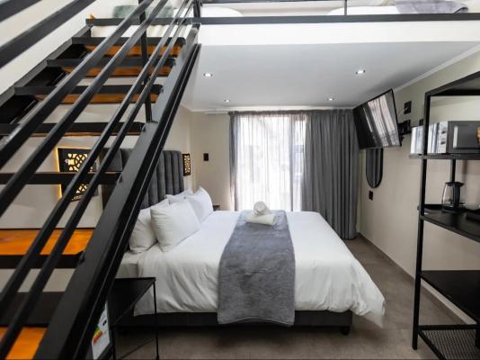 Central Inn - 286055