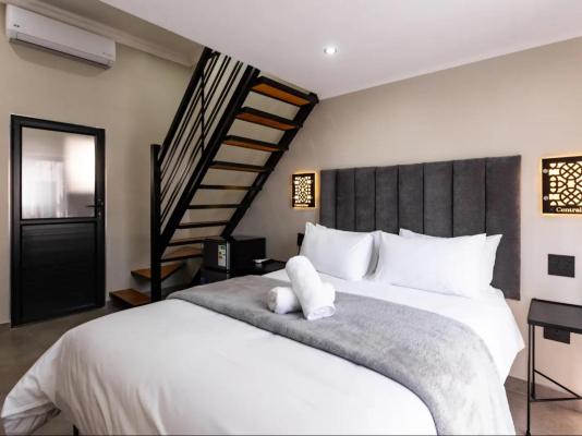 Central Inn - 286057