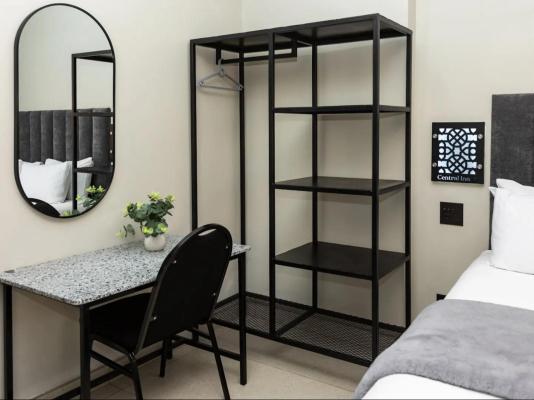 Room image 17