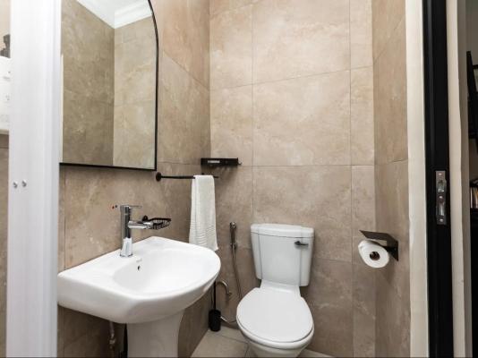 Room image 20