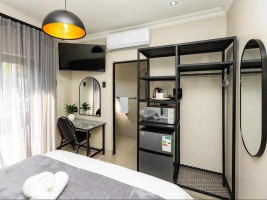 Room image 27
