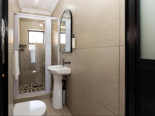 Central Inn - 286097