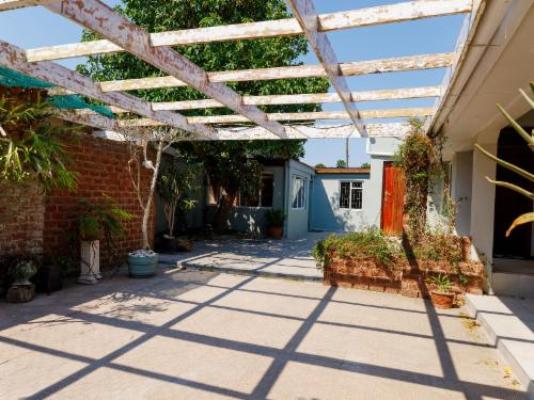 The Valley Escape - Property / Building