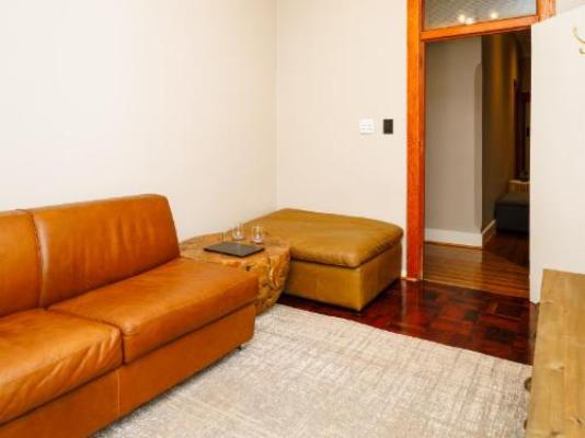 The Valley Escape - Lounge or bar