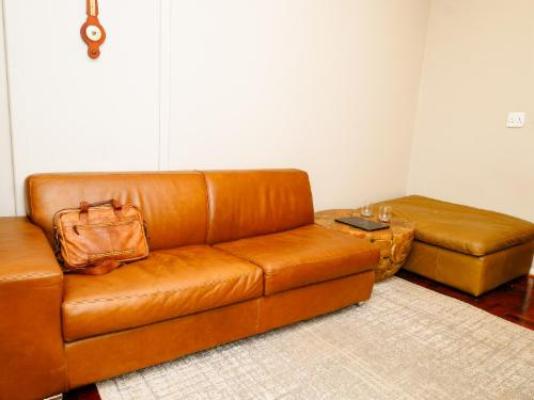 The Valley Escape - Lounge or bar