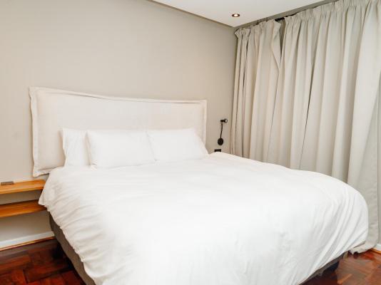 Room image 2