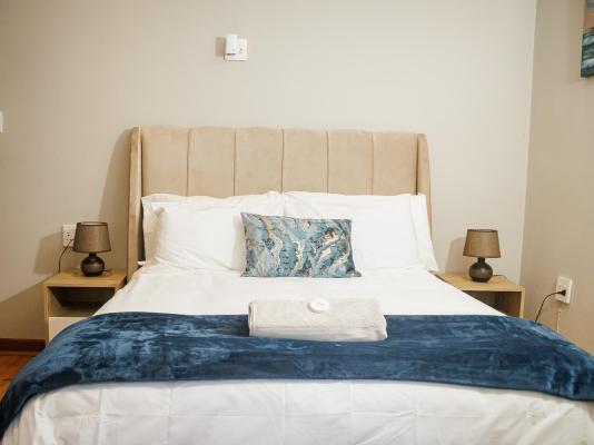 Room image 2