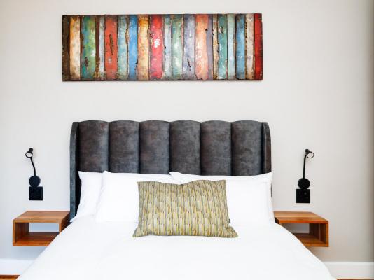 Room image 3