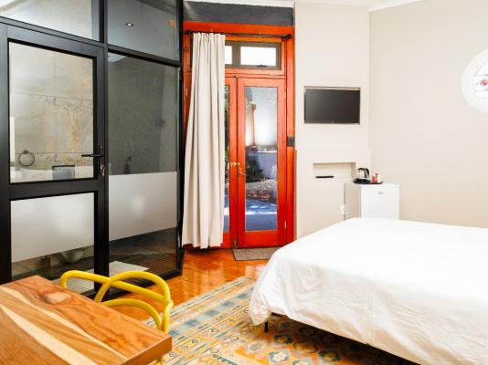 Room image 1