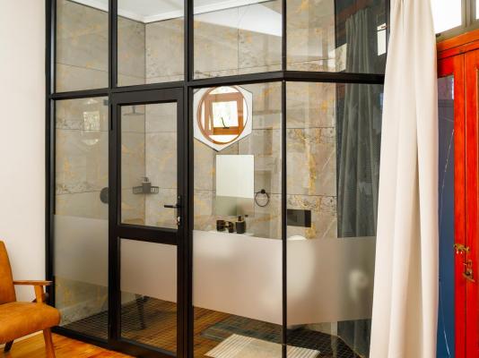 Room image 2