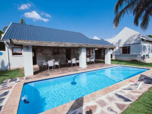 Presidents Boutique Lodge - Swimming pool
