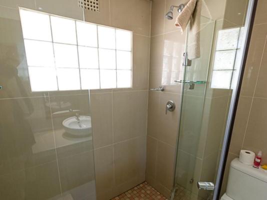 Muloro Hotel - 286281