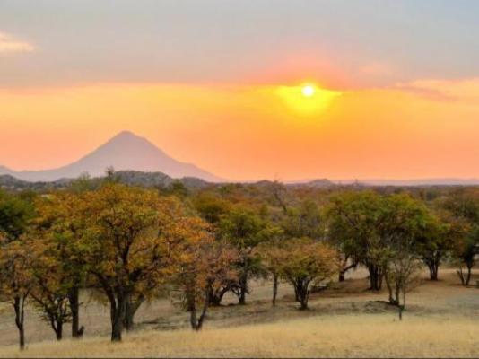 Mopani Elephant Camp - Neighbourhood