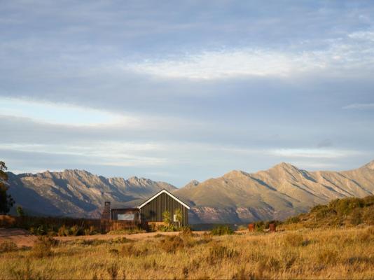 Smitten Guest Cottages - 286388