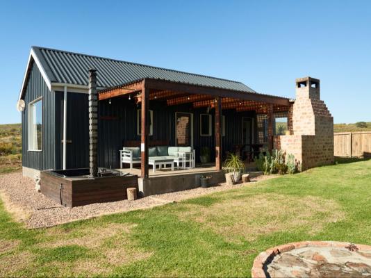 Smitten Guest Cottages - 286391