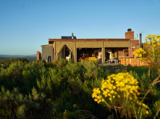 Smitten Guest Cottages - 286408