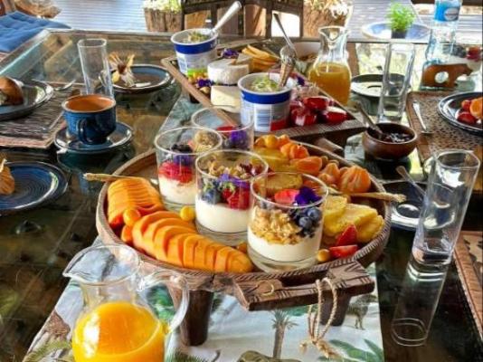 Fevertree Lodge - Breakfast area