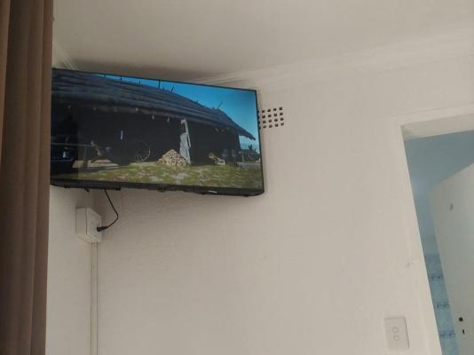 Room image 2