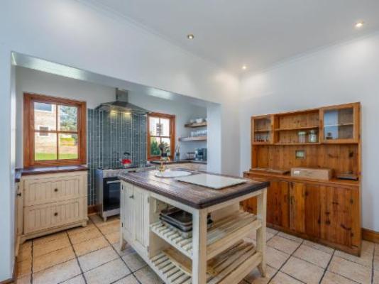 Kana Guest Farm - Breakfast area