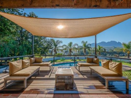 Kana Guest Farm - Patio