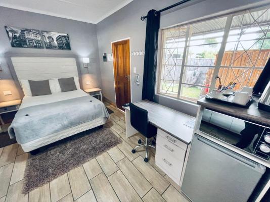 Madeira Bed - 286675