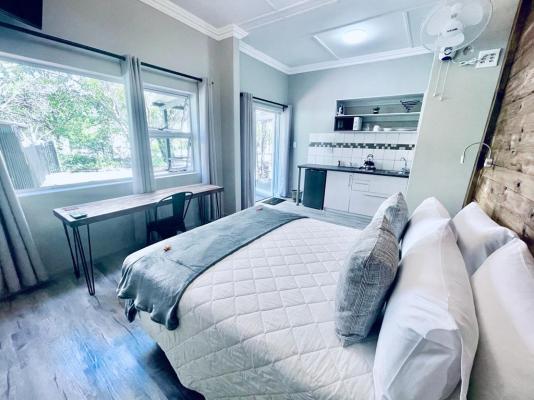 Madeira Bed - 286690