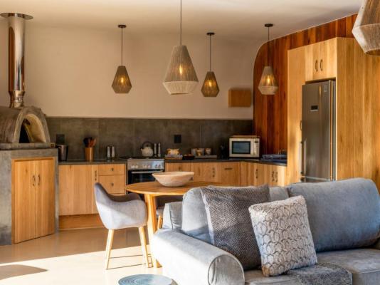 Melozhori Private Game Reserve - 286800