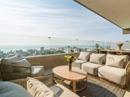 Cliff Lux Apartments - Seating area
