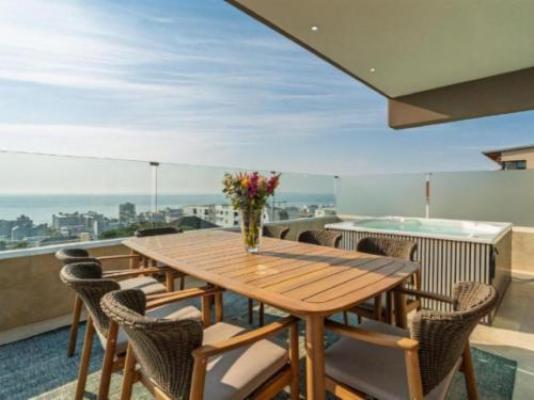 Cliff Lux Apartments - Dining area