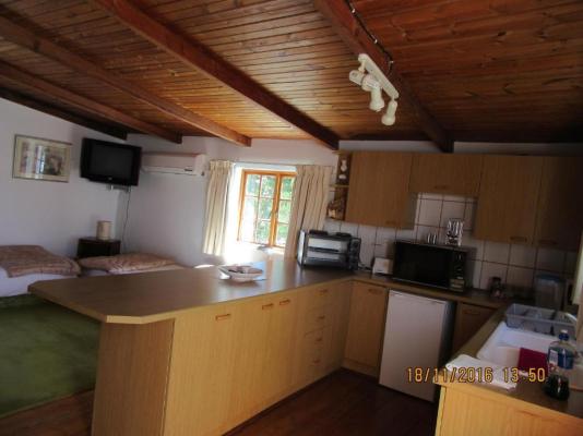 Room image 1