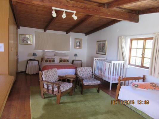 Room image 2
