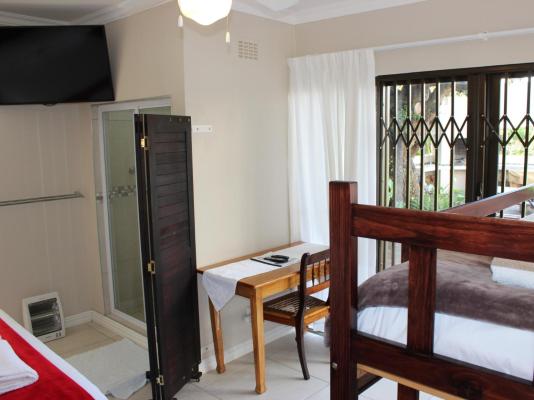 Room image 5