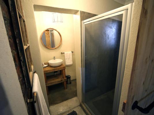 Sousie's Accommodation - 287207