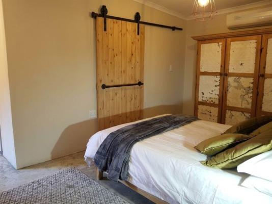 Sousie's Accommodation - 287211