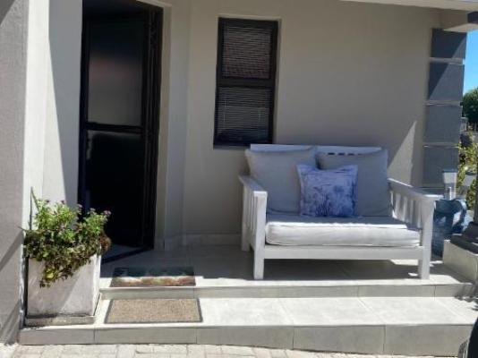 Kolgans Guest House - Property / Building