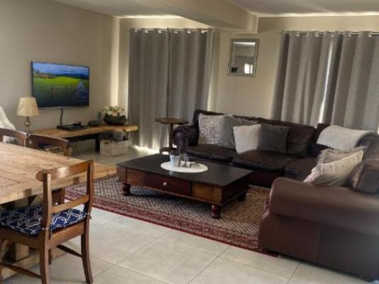 Kolgans Guest House - Dining area