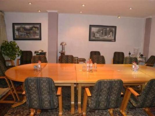 Brooklyn Lodge - Business facilities