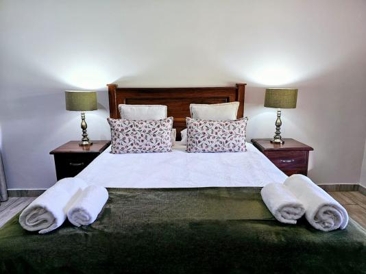 2 Owls Guesthouse - 287536