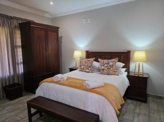 2 Owls Guesthouse - 287540